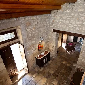 izzhome-country.sicilyhotelsitaly.net/