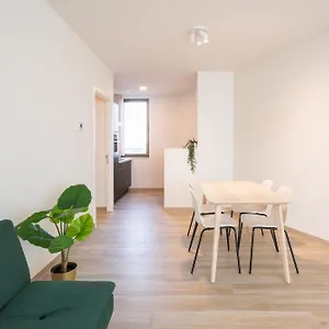  Apartamento Opera Square In Centre